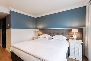 Hotel Cocoon