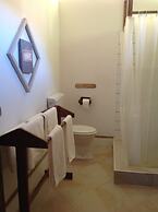 Statia Lodge