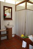 Statia Lodge