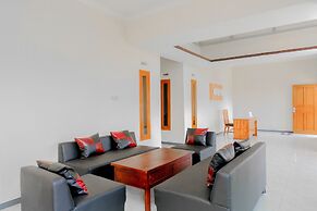 Hotel O Queen Homestay