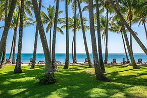 Poolside Apt In Alamanda Beachfront Resort 55