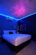 Sleep With Me Bangkok - BTS Phra Khanong