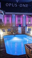 Luxury Guest House Opus One