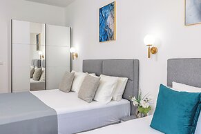 Adriatic Residence