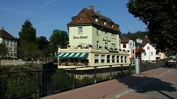 Dom Hotel