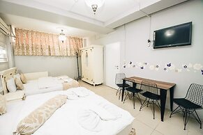 Safran Suites