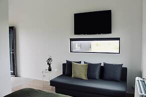 iStay Cottages