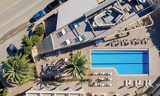 Karras Grande Resort