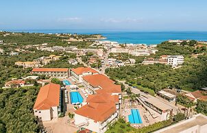 Karras Grande Resort