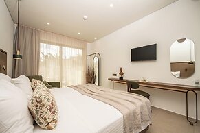 Karras Grande Resort