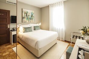 Luzeiros Suites