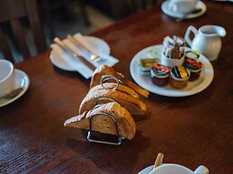 The Bell Inn