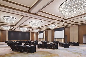 Sheraton Yunfu Xinxing Hotel