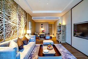 Sheraton Yunfu Xinxing Hotel