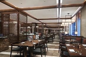 Sheraton Yunfu Xinxing Hotel
