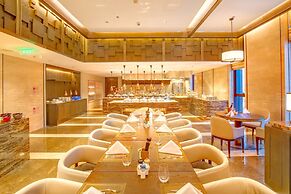 Sheraton Yunfu Xinxing Hotel