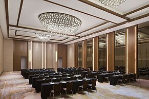 Sheraton Yunfu Xinxing Hotel