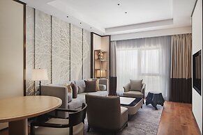 Sheraton Yunfu Xinxing Hotel