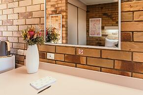 Abacus Motel