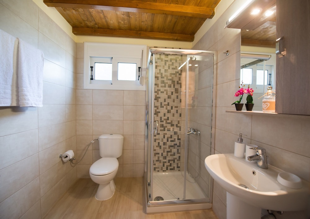 Makis&Fani Homes