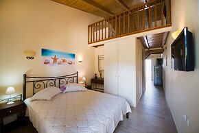 Makis&Fani Homes