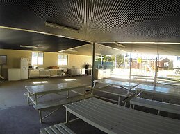 Twin Waters Caravan Park - Dawesville