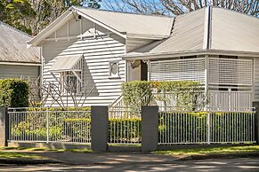Frangipani House