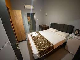 City House Hotel