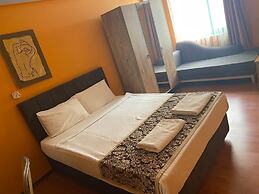 City House Hotel