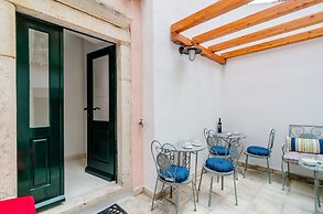 Cinema View House