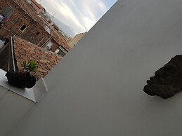 Fera O' Luni