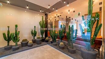 The Green Park Hotel
