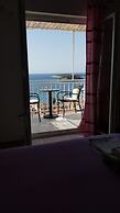 Bocin Rosso Apartments
