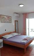 Bocin Rosso Apartments