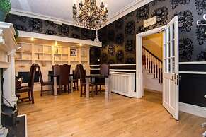 The York Hotel