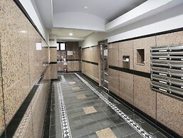 Grand Court Namba 601