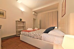 Wine Apartments Florence Colorino
