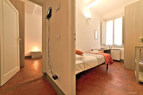Wine Apartments Florence Colorino