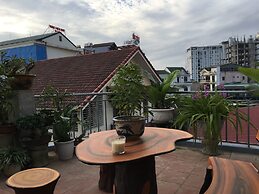 MaiLy Hostel