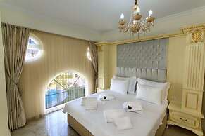 Villa Helios 1 by Elm