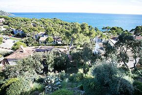 Beautiful Studio with Brilliant Views
