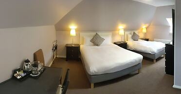 Maclean Guest House