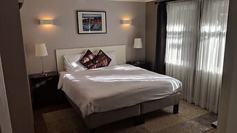 Maclean Guest House