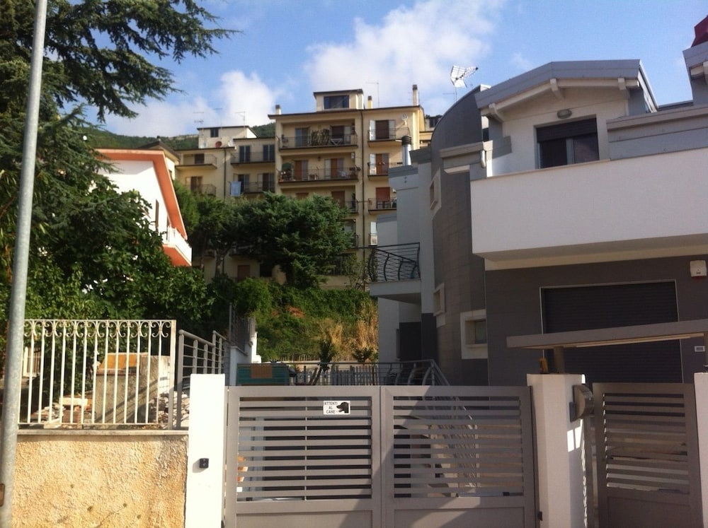 Villa Lory
