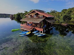 Casa Del Mar