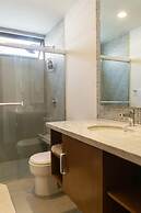 Condo Lunada by Bric