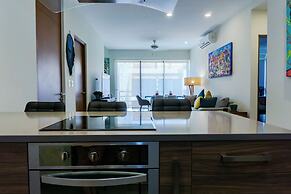 Condo Lunada by Bric