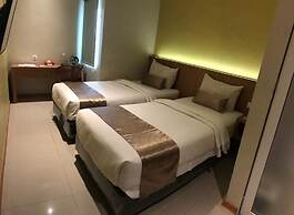 Deli Hotel