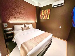 Deli Hotel