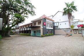 OYO 370 Hotel Sofia Pangandaran